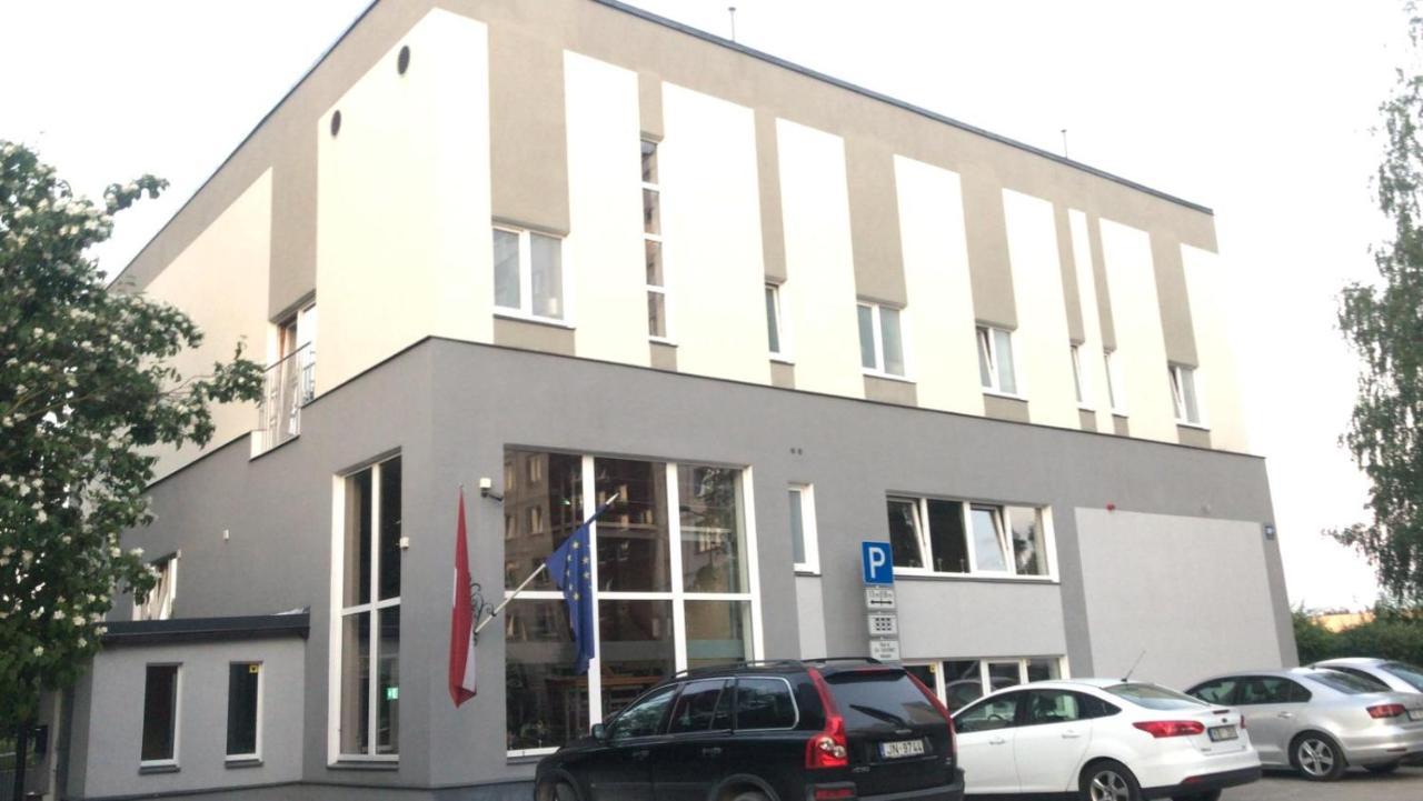 Sia Cikstonis Hotel Riga Exterior foto